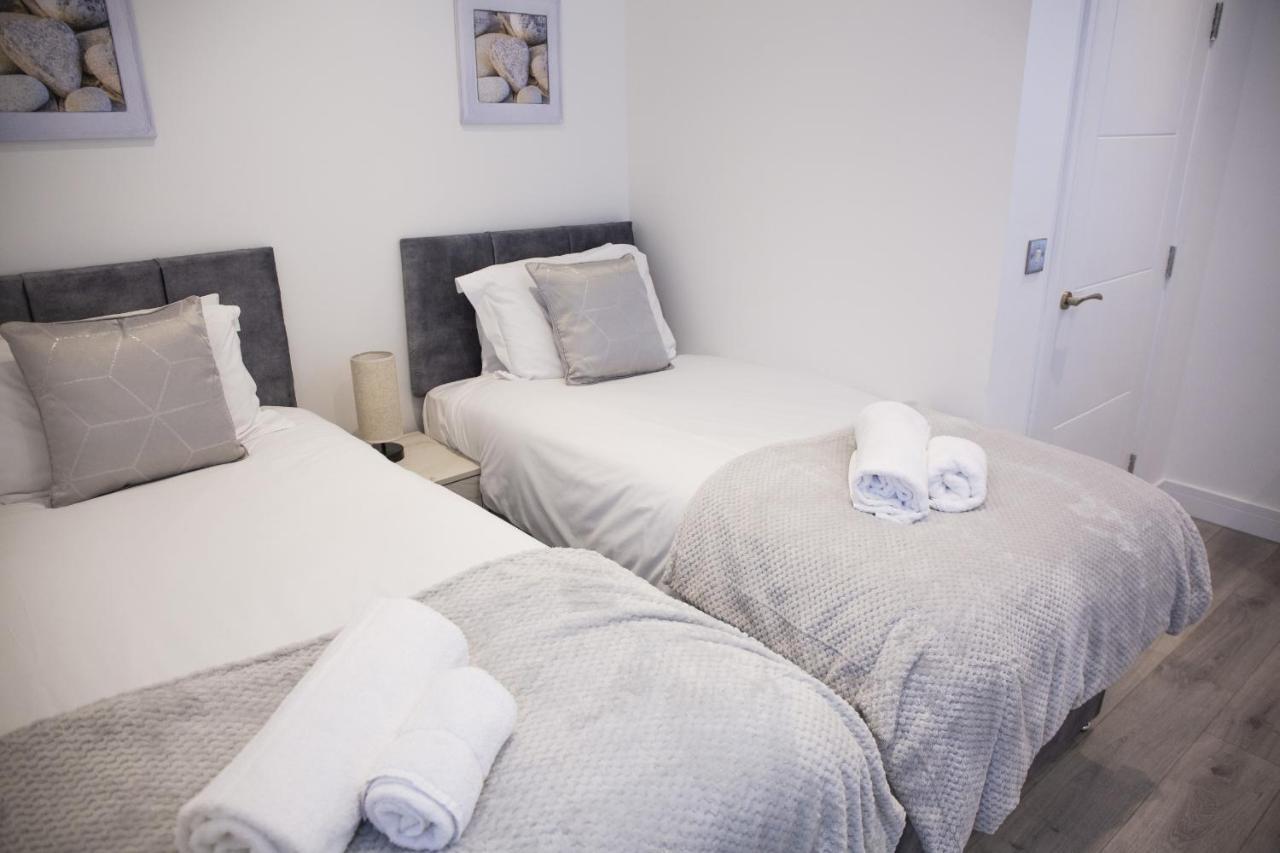 Bishops Lynn House Apartments - Town Centre Кингс-Линн Номер фото