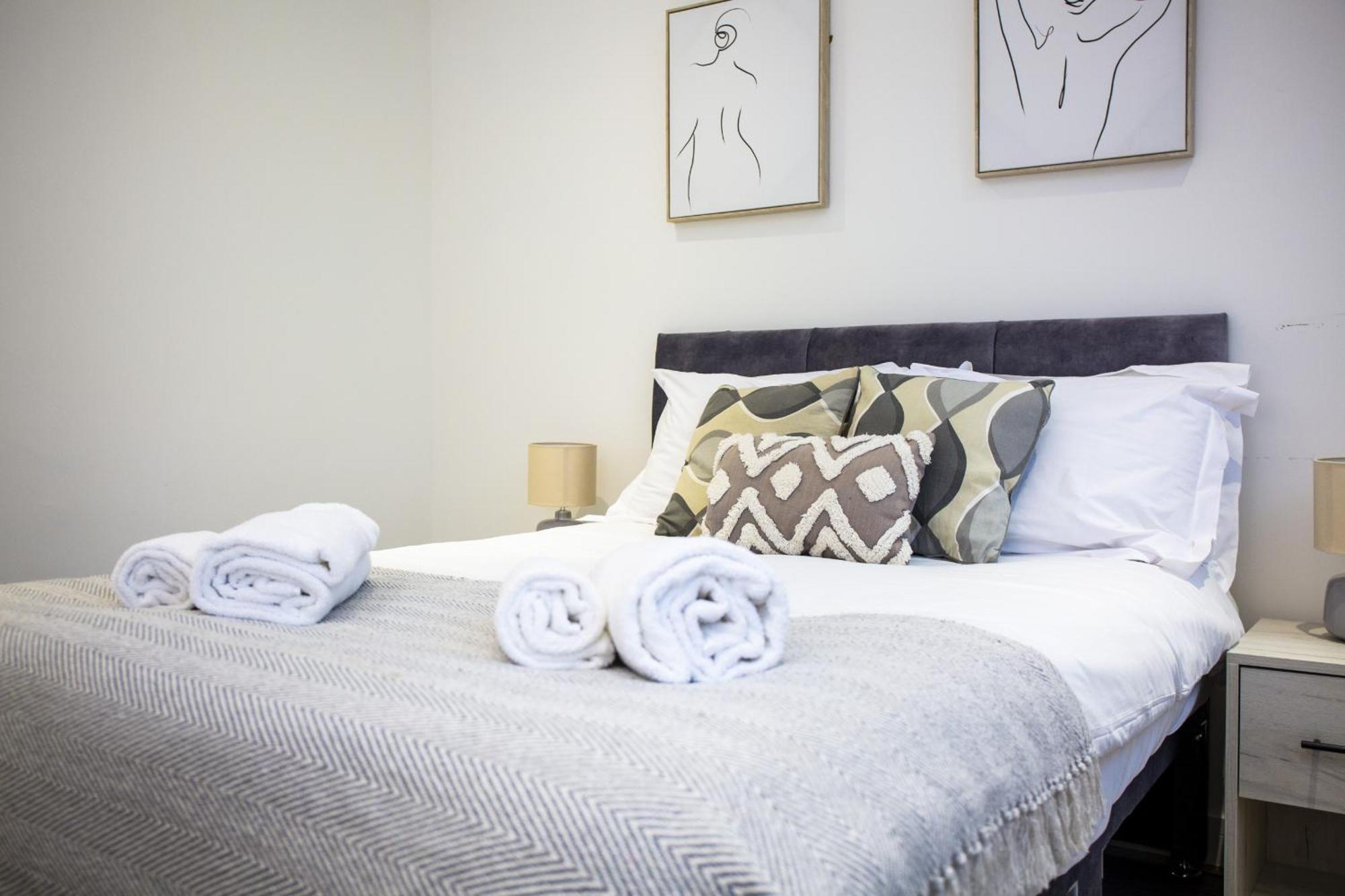 Bishops Lynn House Apartments - Town Centre Кингс-Линн Номер фото