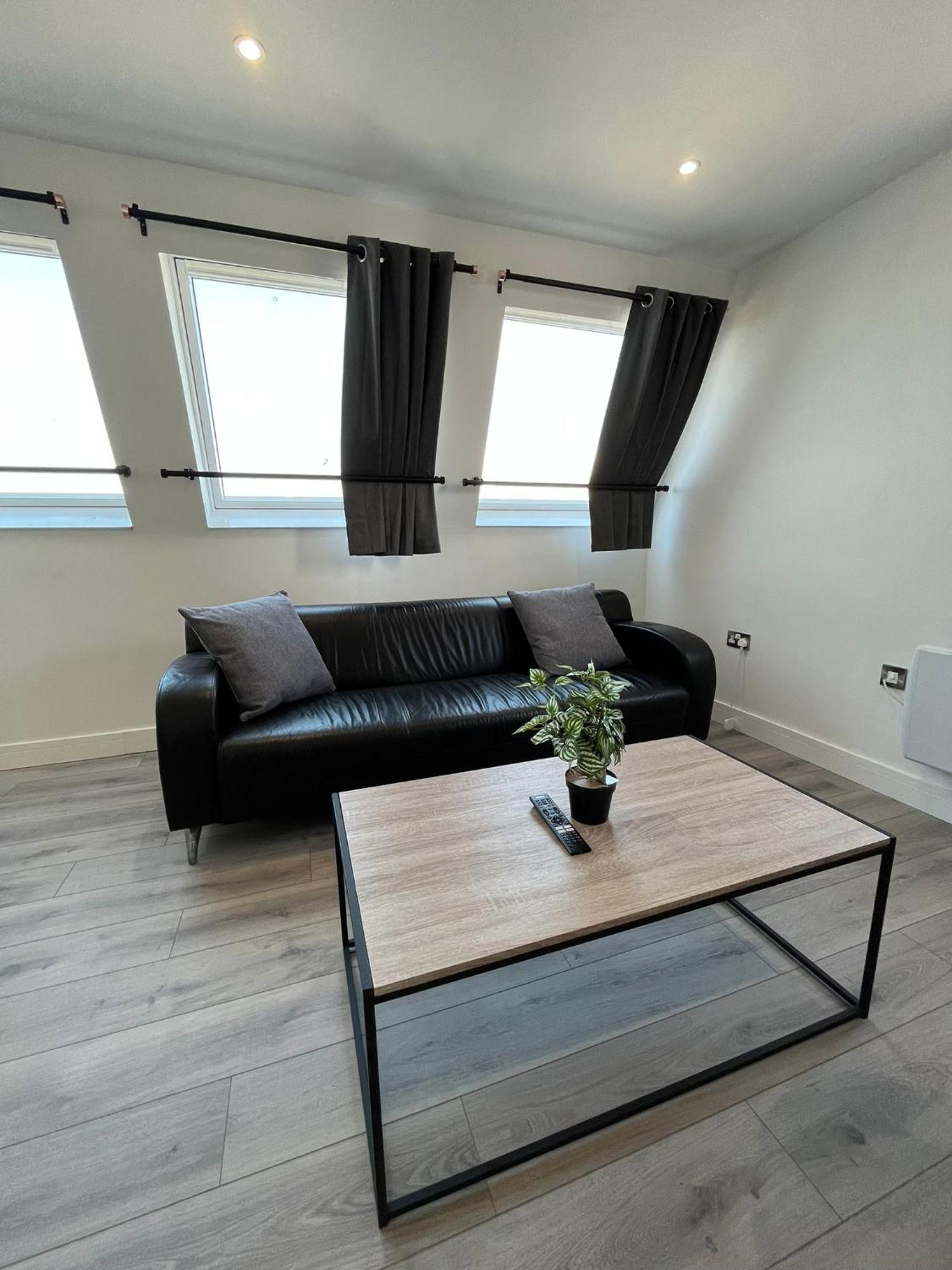 Bishops Lynn House Apartments - Town Centre Кингс-Линн Номер фото